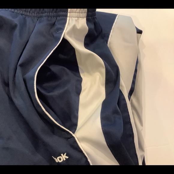 Adidas tracksuit - Picture 7 of 10